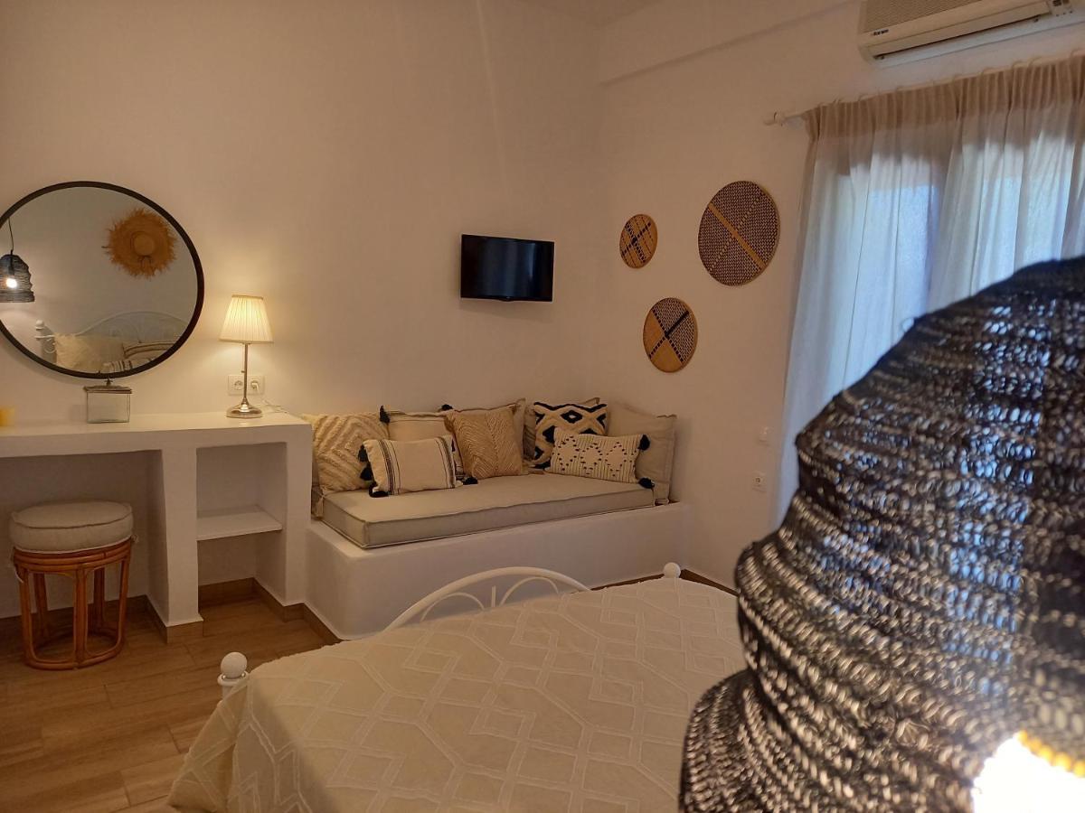 Patmos Little Suites Skála Exteriör bild