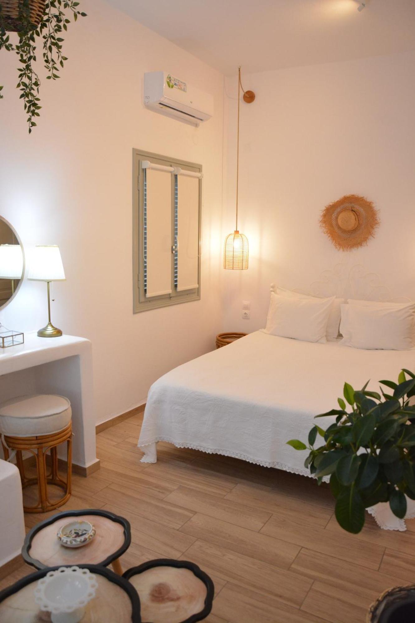 Patmos Little Suites Skála Exteriör bild
