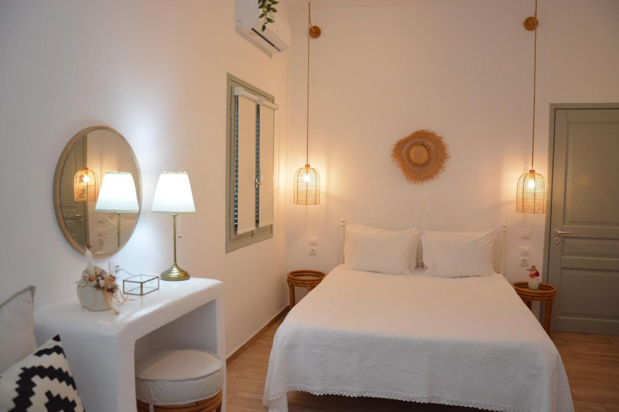 Patmos Little Suites Skála Rum bild